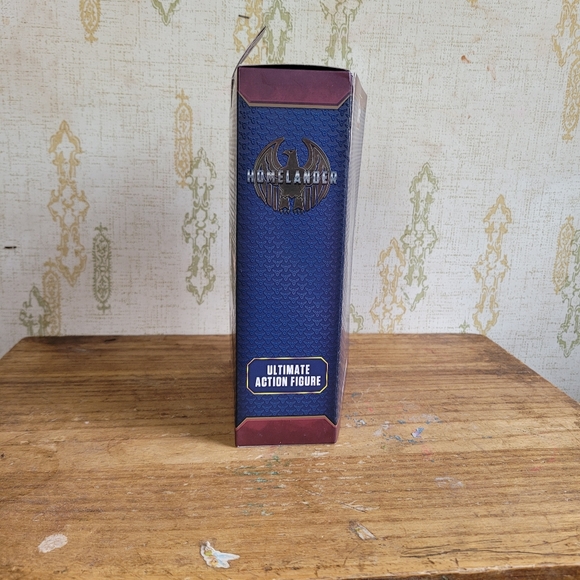 THE BOYS HOMELANDER ULTIMATE ACTION FIGURE - Picture 6 of 6